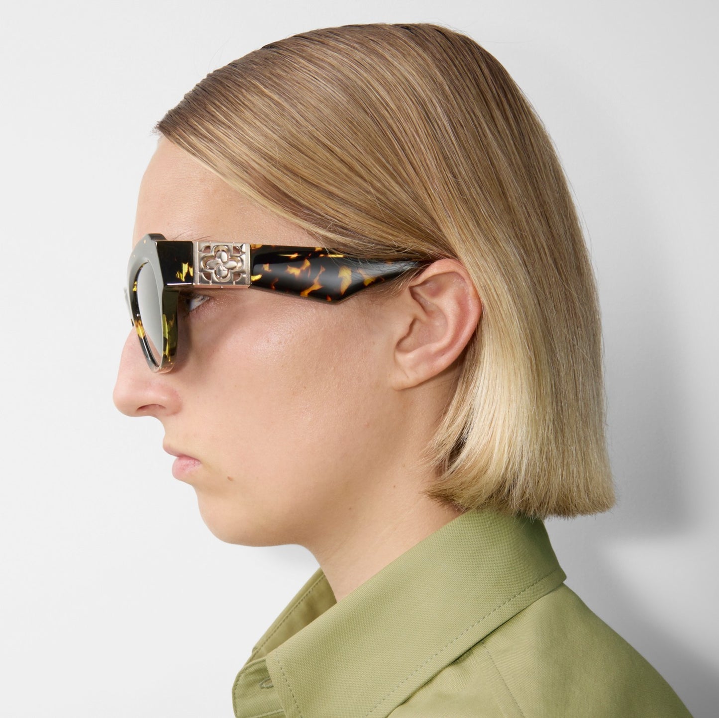 Rose square sunglasses