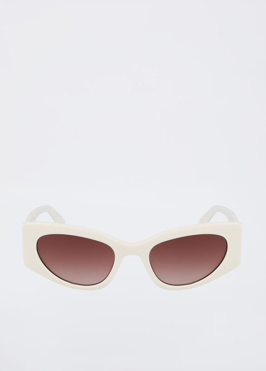 Cat-eye sunglasses