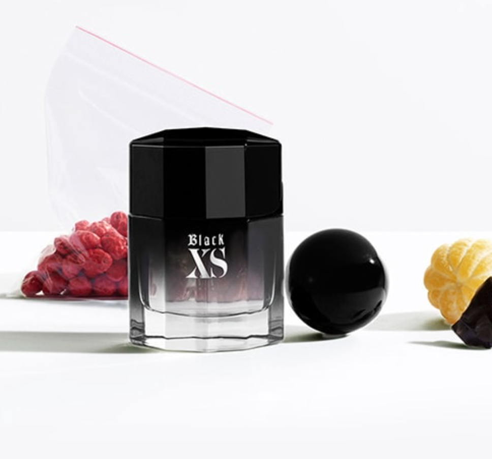 BLACK XS