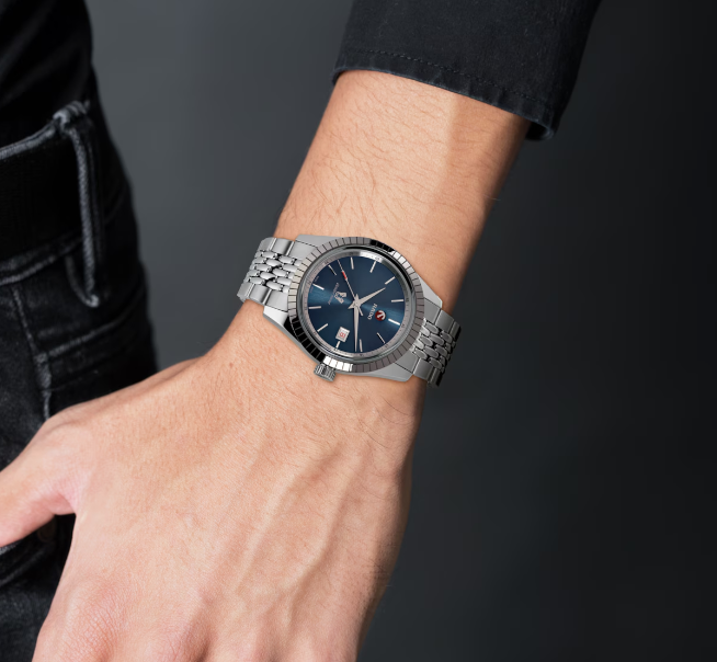 HyperChrome Classic Automatic