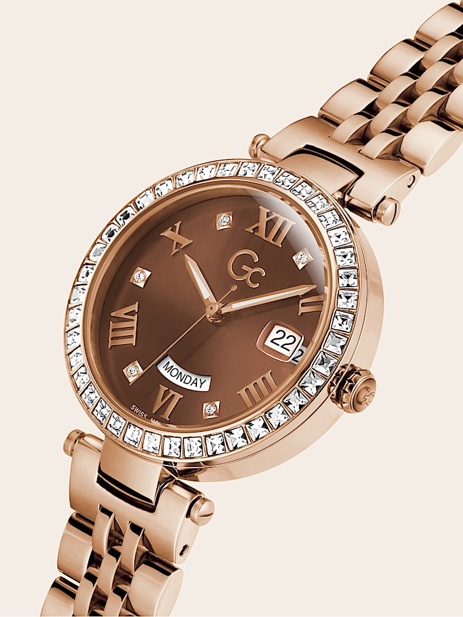 Gc steel watch with date function