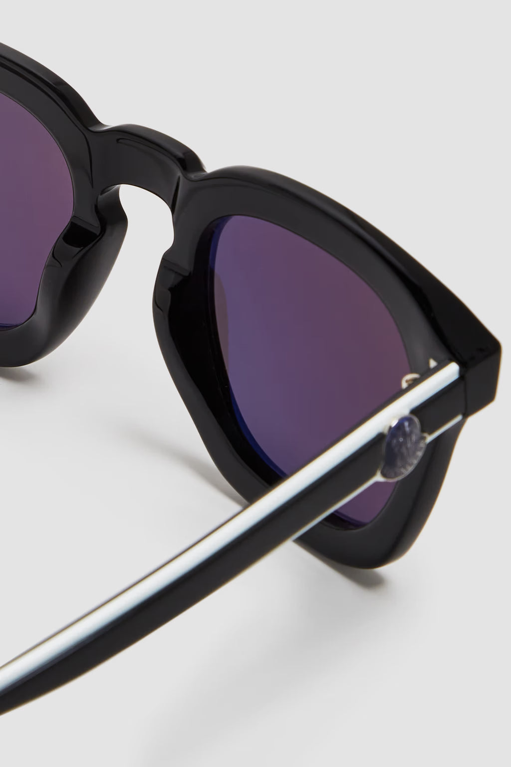 GRADD SQUARE SUNGLASSES
