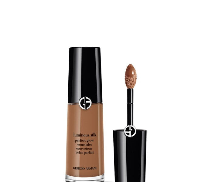 LUMINOUS SILK CONCEALER