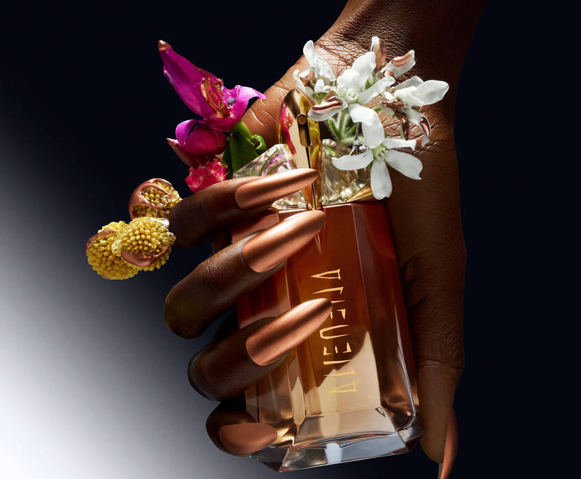 ALIEN GODDESS SUPRA FLORALE