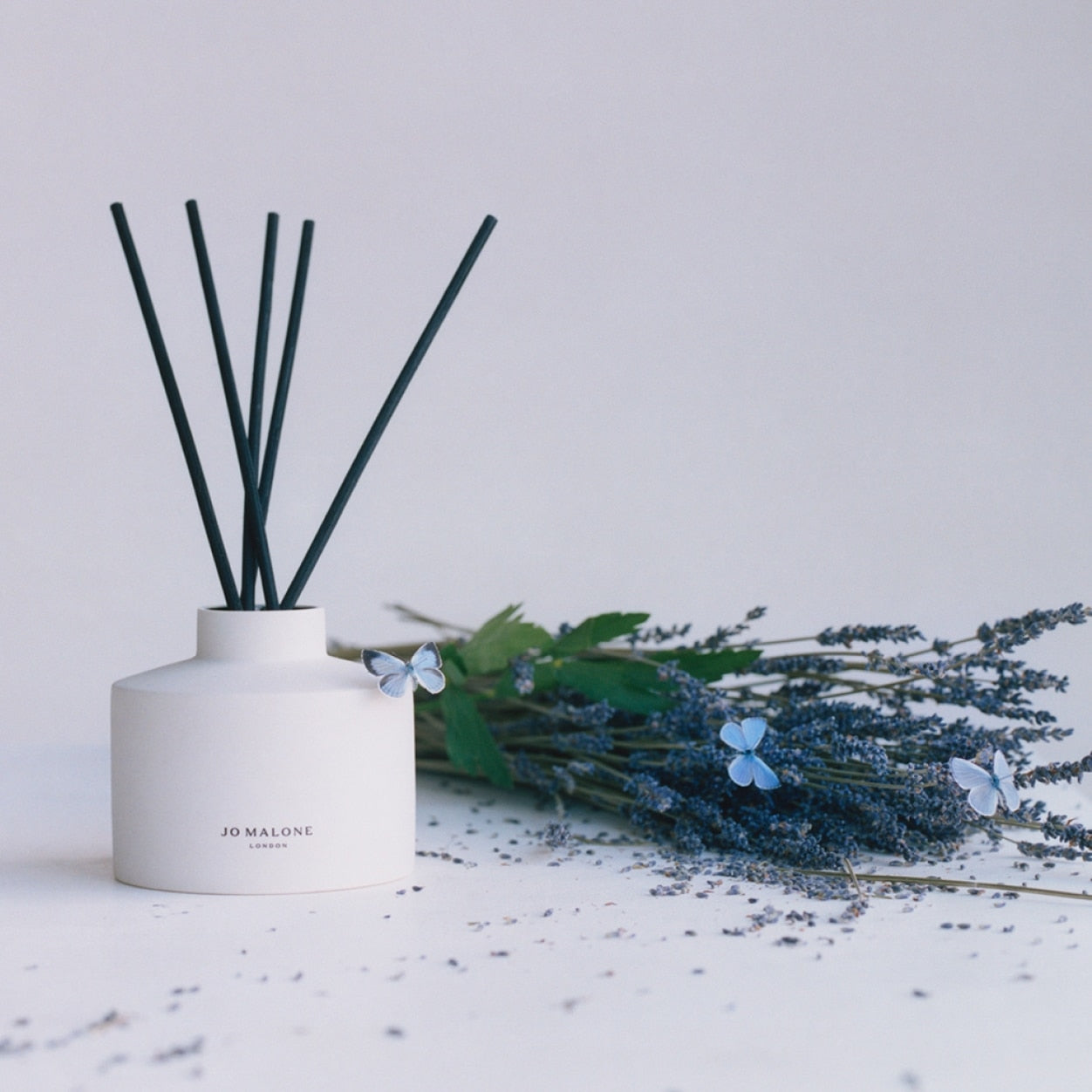 Lilac Lavender & Lovage Townhouse Diffuser