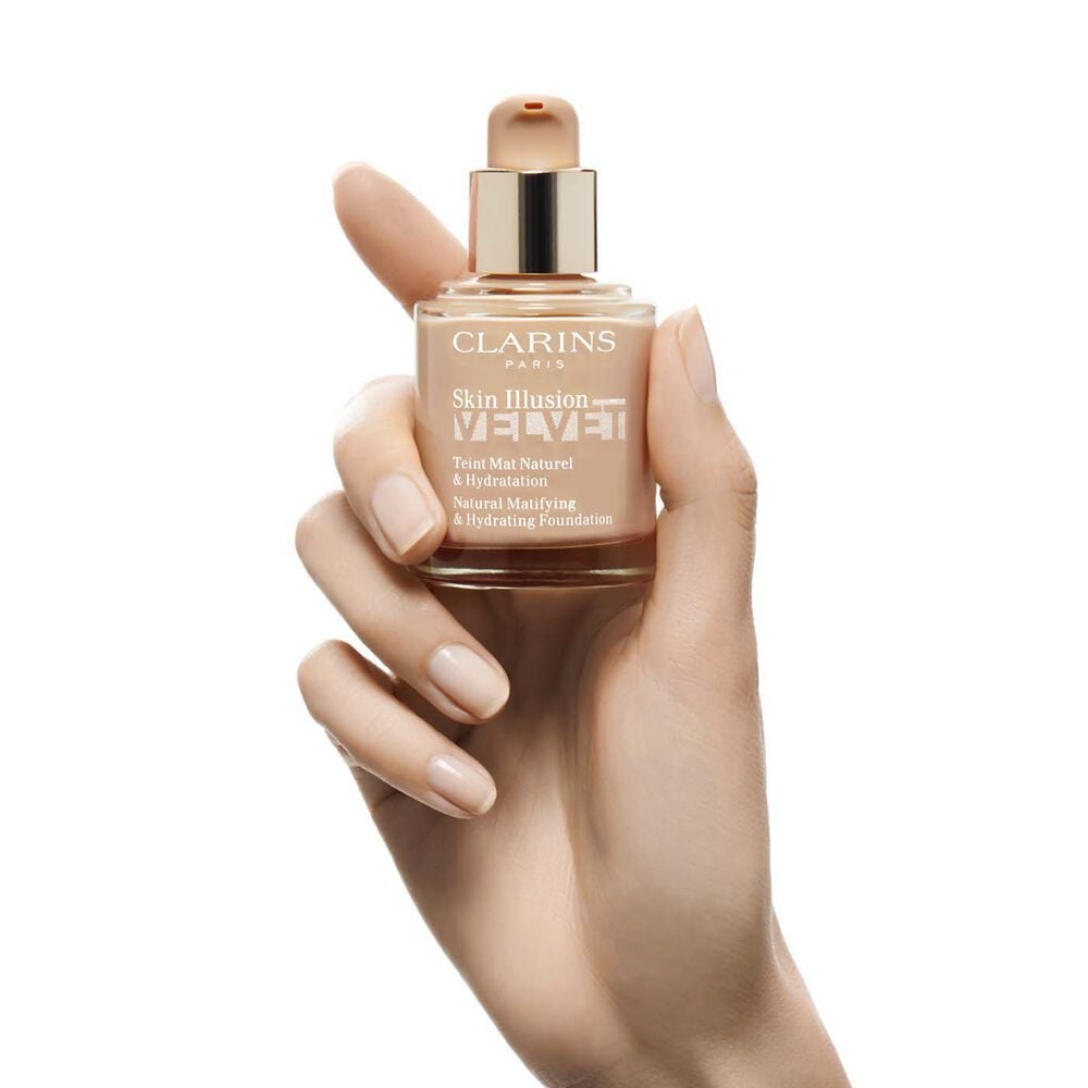 Skin Illusion Velvet Foundation