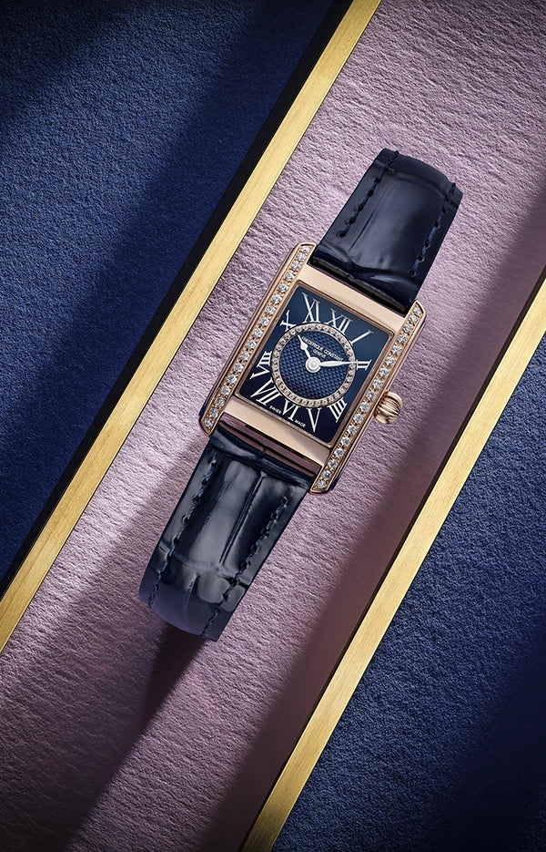 CLASSICS CARREE LADIES
