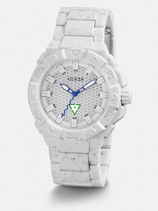 Recycled plastic analogue watch