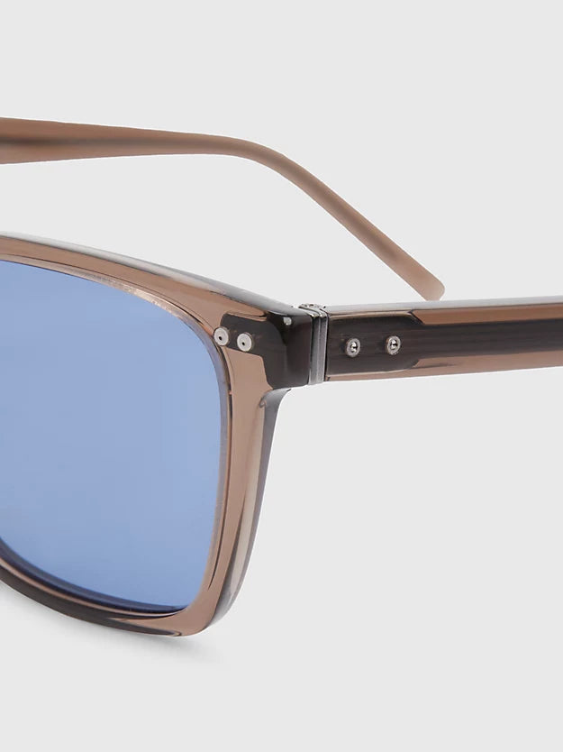 RECTANGULAR RIVET SUNGLASSES