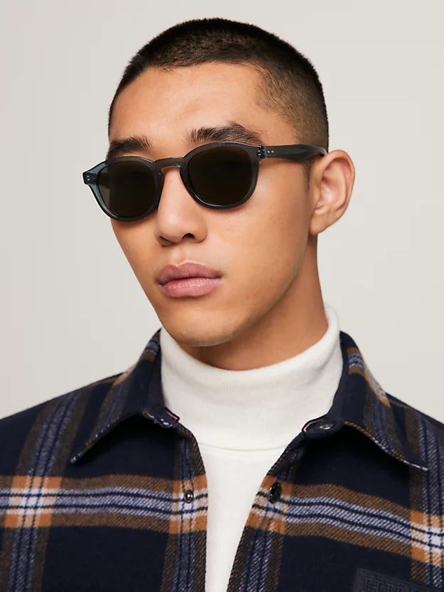 OVAL RIVET SUNGLASSES