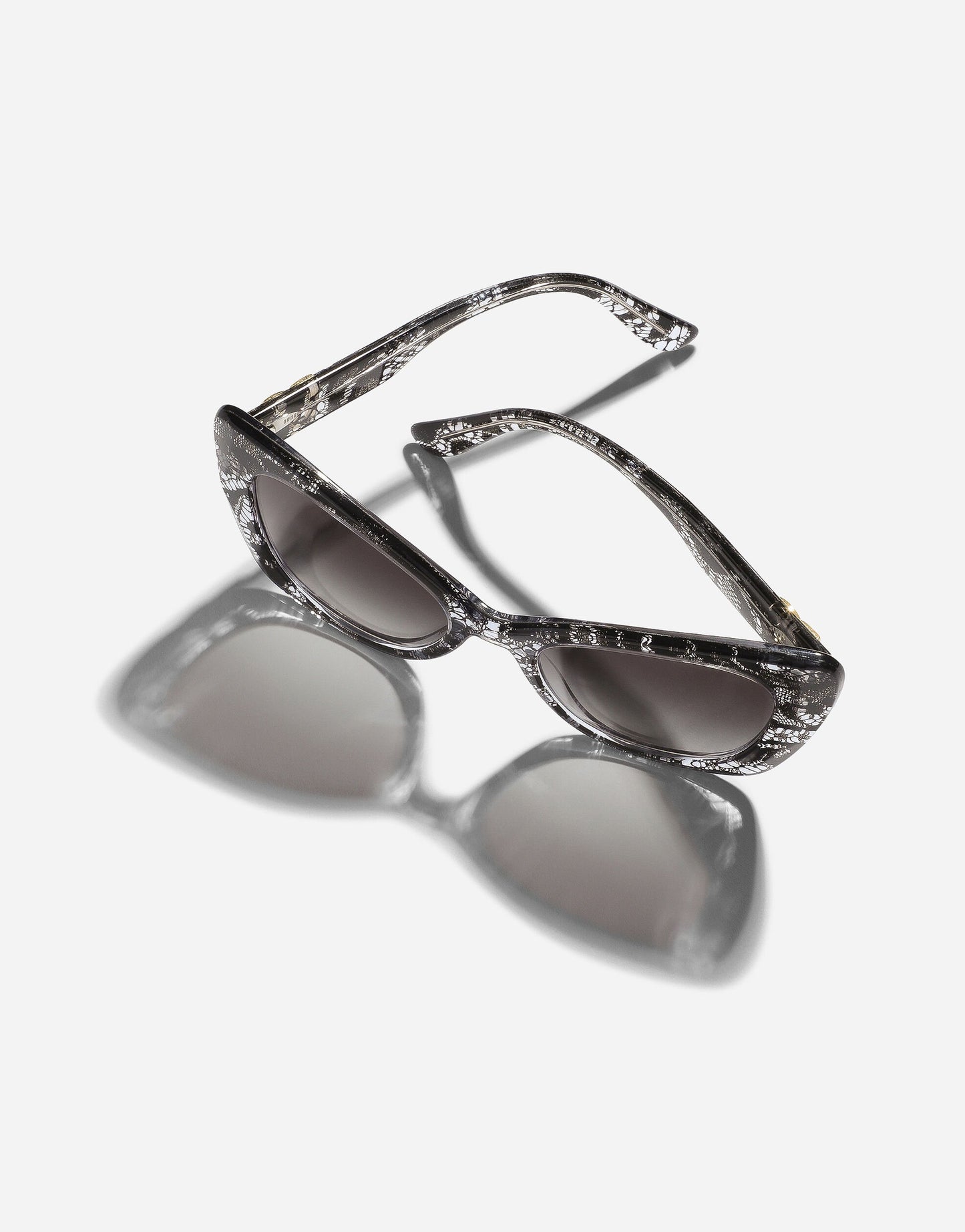 DG CROSSED SUNGLASSES