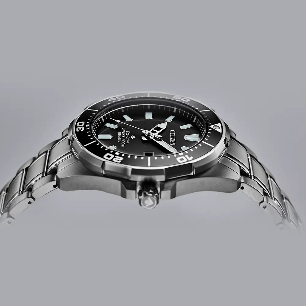 Promaster Diver Super Titanium™