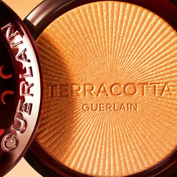 TERRACOTTA LUMINIZER HIGHLIGHTING POWDER