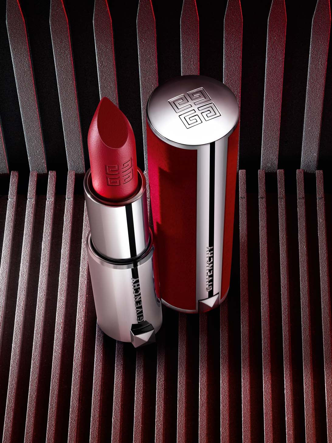 LE ROUGE DEEP VELVET LIPSTICK