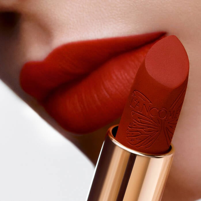 LIMITED EDITION: QIXI L'ABSOLU ROUGE DRAMA MATTE