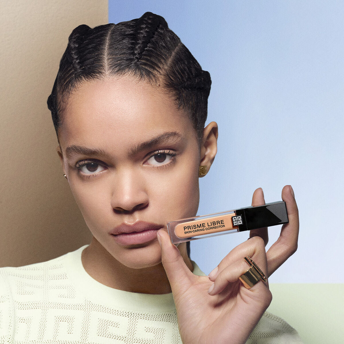 PRISME LIBRE SKIN-CARING CONCEALER
