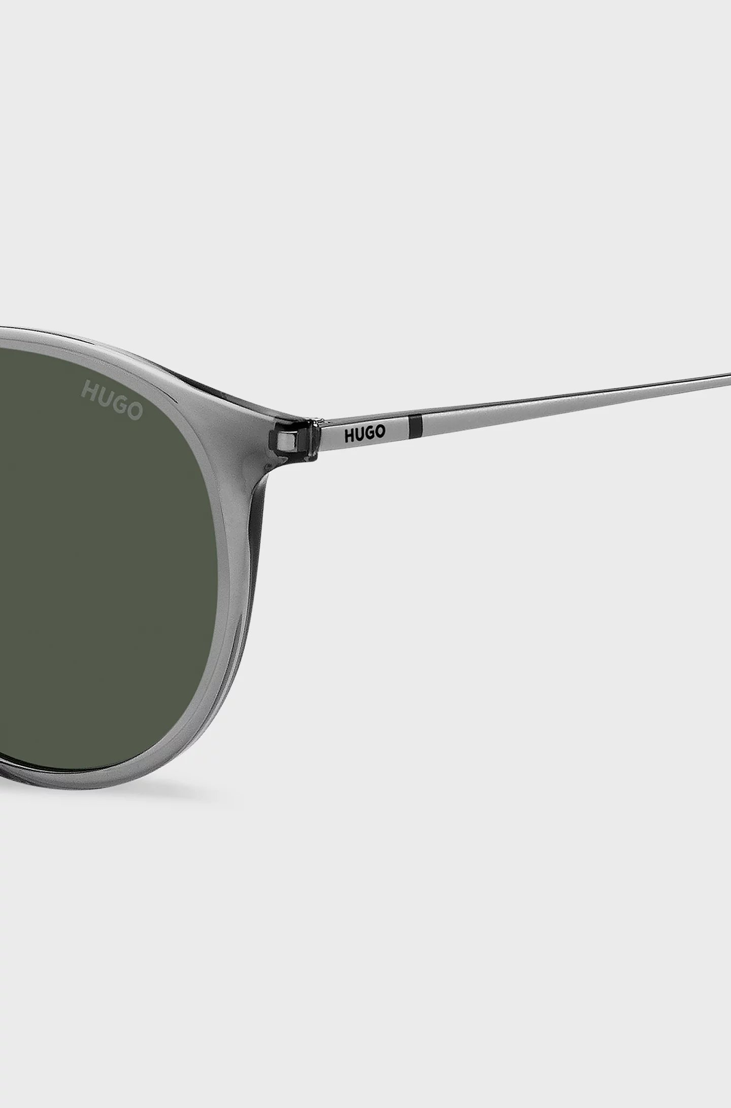 GREY SUNGLASSES WITH ROUNDED METAL TEMPLES