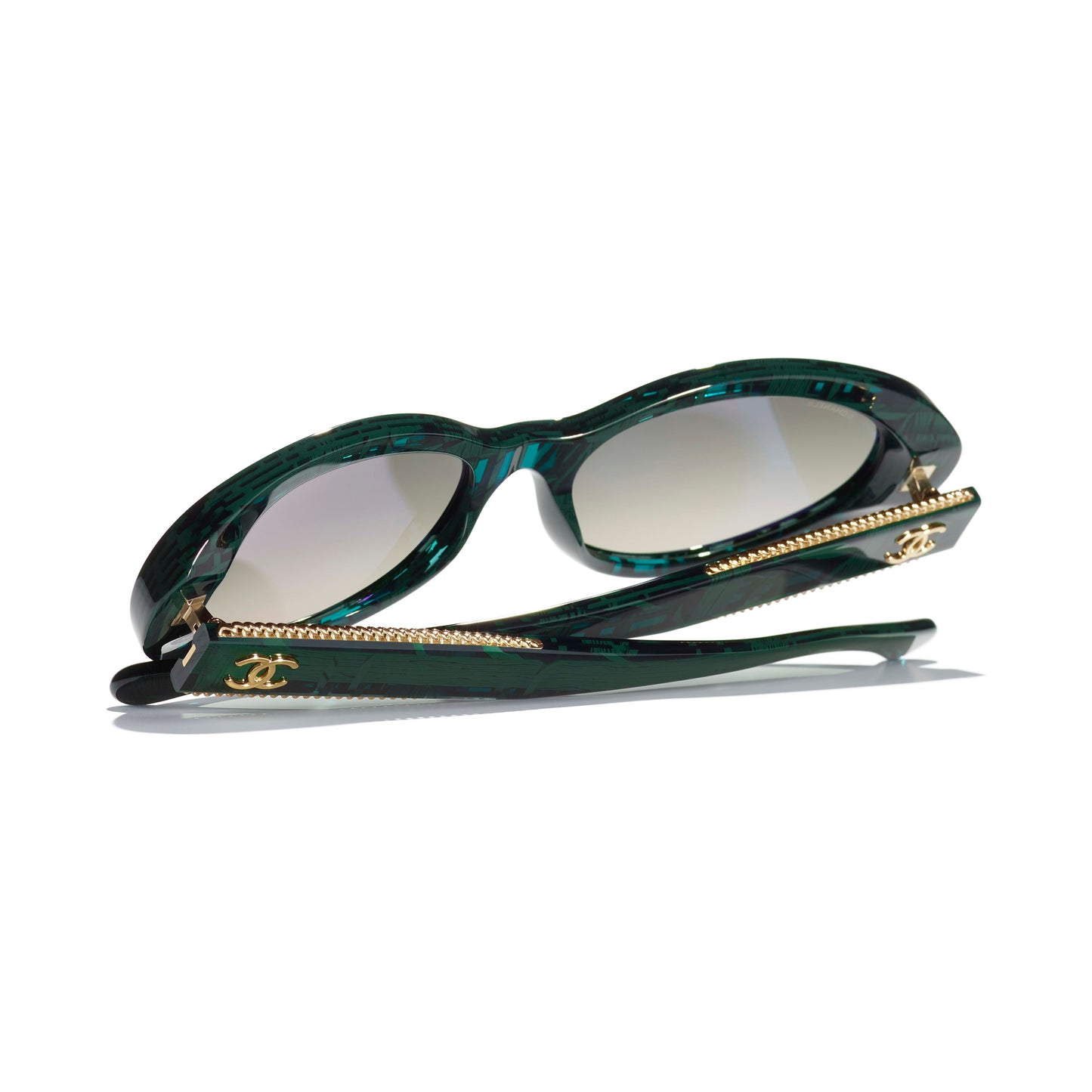 OVAL SUNGLASSES